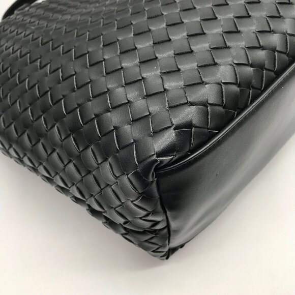 On 34th Black Woven Tote Bag - Picture 6 of 10